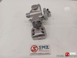 Caterpillar Valve check and relief Caterpillar