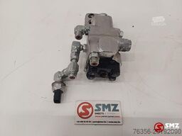 Caterpillar Valve check and relief Caterpillar