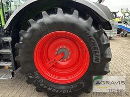 Fendt 828 VARIO S4 Profi Plus