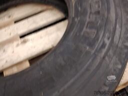 Pirelli Occ band 11r22.5 Pirelli