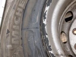 Michelin Occ vrachtwagenband Michelin 315/80R22.5