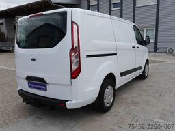 FORD Transit Custom Kasten 300 AHK-2500kg/Teilleder