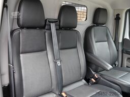 FORD Transit Custom Kasten 300 AHK-2500kg/Teilleder