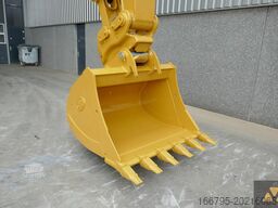 Caterpillar 330FL