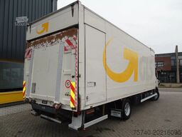 Volvo FL 240 + 12t + lift