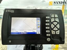 NEW HOLLAND F156.6 A/6x6/Trimble EM 400/5 Z. Heckaufreiser