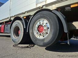 MERCEDES-BENZ 2555 L 6x2*4 Actros MP3 V8 Lift-Lenk Kran Atlas