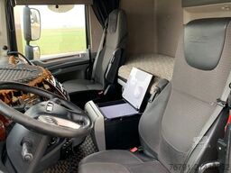 DAF XF 460 Low Deck_ SSC_ Intarder_2xTank_ NEW TACHO