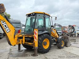 JCB 3CX 4X4 Backhoe Loader 4 in 1 Hammerline
