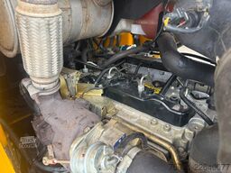 JCB 3CX 4X4 Backhoe Loader 4 in 1 Hammerline