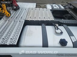 Mercedes Actros 1845 Actros 4X2 StreamSpace Retarder ADR...