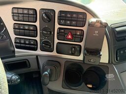 MERCEDES-BENZ Actros 2660 6x4 Holztransport mit Kran Penz 10Z8