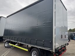 MAN TGX 18.360 4x2 LL Komplettzug Hubdach Joloda