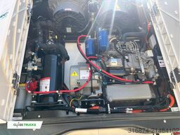 SCHMITZ CARGOBULL Double Deck FP 60 Carrier Vector 1550 Lifting Axle