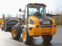 JCB Radlader 409 inkl. Schaufel + Gabel