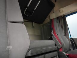 Volvo FH 480 LNG Globetrotter tractor unit