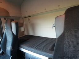 Mercedes-Benz Actros 1942 tractor unit