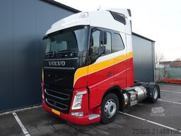 Volvo FH 420 LNG Globetrotter tractor unit