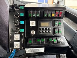 MITSUBISHI Canter FUSO Kehrmaschine BROCK SL140 4 m³