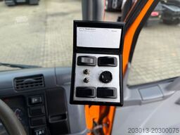 MITSUBISHI Canter FUSO Kehrmaschine BROCK SL140 4 m³