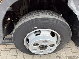 MITSUBISHI Canter FUSO Kehrmaschine BROCK SL140 4 m³