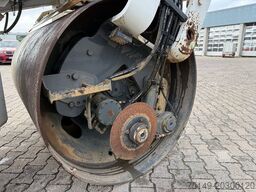 CATERPILLAR CD54B (CD10),Tandemwalze, Streuer,Kantenscheider