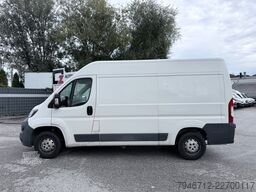 PEUGEOT Boxer Kasten L2H2 BlueHDi 130 Klima mit AHK *TÜV