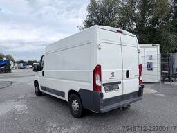 PEUGEOT Boxer Kasten L2H2 BlueHDi 130 Klima mit AHK *TÜV