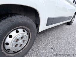 PEUGEOT Boxer Kasten L2H2 BlueHDi 130 Klima mit AHK *TÜV