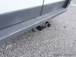 PEUGEOT Boxer Kasten L2H2 BlueHDi 130 Klima mit AHK *TÜV