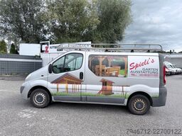 OPEL Vivaro 2,5 CDTI 107 kW 6 Sitzer Kasten DOKA AHK