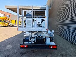 Multitel MX 250 Nissan Cabstar 35.13 NT400