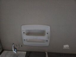 KIP Kompakt KK 400 EK Wohnwagen Hubdach Küche