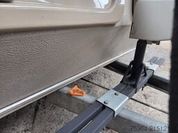 KIP Kompakt KK 400 EK Wohnwagen Hubdach Küche