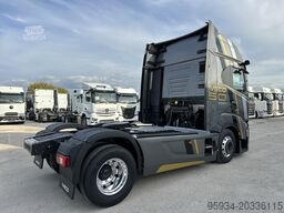 Iveco S-WAY 500