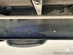 KÖGEL Curtainsider Mega S24-1