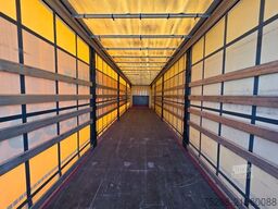 KRONE SD / Liftachse / EDSCHA