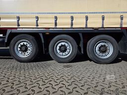 KRONE SD / Liftachse / EDSCHA