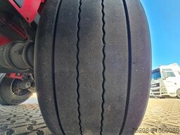 KRONE SD / Liftachse / EDSCHA