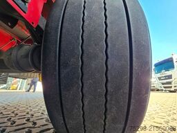 KRONE SD / Liftachse / EDSCHA