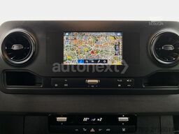 MERCEDES-BENZ Sprinter 319 DoKa Aut. * V6 * 7-SITZE+AHK 2,8t