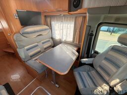ADRIA 687 SP - Festbett - Automatik - Klima - AHK -