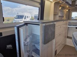 PÖSSL Summit 600 Plus Automat Markise Solar Navi AHK