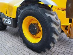 JCB 540-140 HI VIZ Diesel Stage V, 4x4x4 Drive, 13.8m