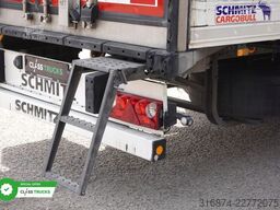 SCHMITZ CARGOBULL SKO FP 60 ThermoKing SLXi 300