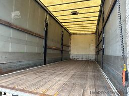 DAF CF 400 FA / NL TRUCK / SPACECAB / 2 BEDDEN / GE...