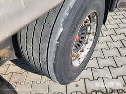 Schmitz Cargobull Schiebeplane Papier