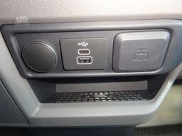 VW e-Transporter Kasten Plus 160 kW RWD LR Edition