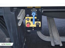 SCHMITZ CARGOBULL SKO FP 60 ThermoKing SLXi 300