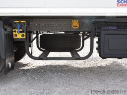SCHMITZ CARGOBULL SKO FP 45 ThermoKing SLXi 300